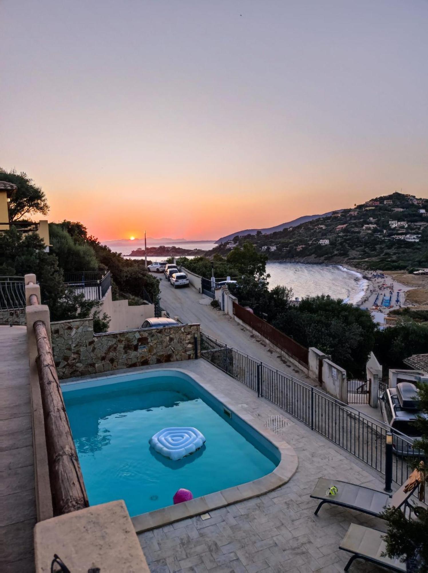 Villa Giada ตอเรเดลเลสเตลเล ภายนอก รูปภาพ